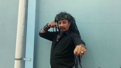 Limbad, Limbad dan Vincent, Kpop Blackpink, Gunawan Dwi Cahyo bersama pacar barunya, TERPOPULER: Limbad Diteriaki Setan oleh Imigrasi Arab, Pernikahan Gunawan Dwi Cahyo Tak Sesuai Harapan