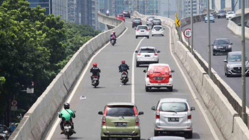 Viral Pengemudi Mobil Giring Pemotor yang Nekat Lawan Arah di JLNT Casablanca, Ini Respons Polisi