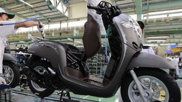 Terpopuler: Motor Buatan RI Laku Keras, Konsumen Beli Mobil Pakai Kalkulator, hingga EV Honda Kena Recall