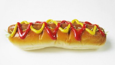 Studi: Makan Satu Hot Dog Pangkas 36 Menit Umur Hidup