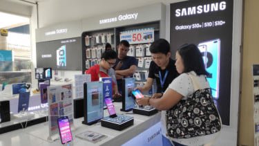 Samsung Electronics Laporkan Pendapatan Loncat 3 Kali Lipat, Chip Memori dan Server AI Kinclong!