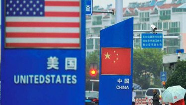 Beberkan Keuntungan RI dari Memanasnya Perang Dagang AS-China, Purbaya: Biar Saja Mereka Berantem