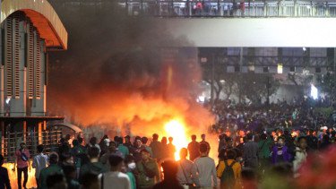 Sempat Hangus Dibakar Massa, Tujuh Gerbang Tol Dalam Kota Kembali Beroperasi Normal