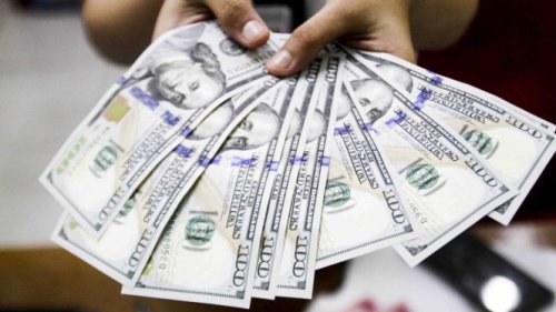 Rupiah Melemah Imbas AS Serang Iran