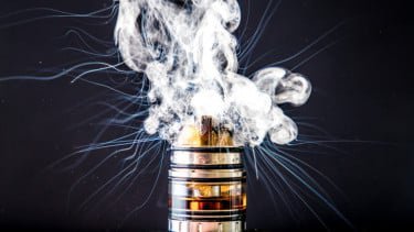 Regulasi Vape Direncanakan Mulai Berlaku Juli 2026, Pengguna Usia di Bawah 21 Tahun Dilarang