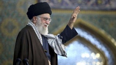 Viral Jawaban Ali Khamenei saat Anak Kecil Minta Didoakan Mati Syahid, Ramai Disebut Sebagai Wasiat Terakhir