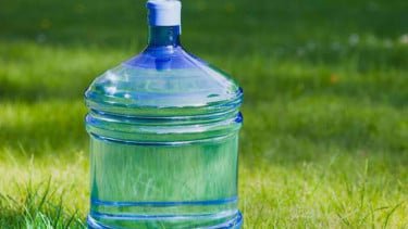 Fakta Ilmiah di Balik Penggunaan Plastik Polikarbonat