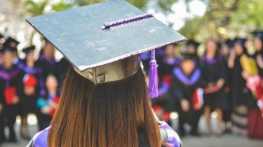Lulusan Sarjana Banyak yang Menganggur, Jalur Vokasi Kini Jadi Pilihan Gen Z untuk Cari Kerja