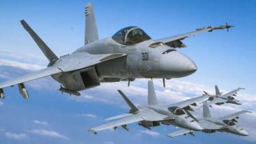 Jet Tempur AS Tembakkan Flare, Usir Pesawat Nekat Terbang di Atas Kediaman Trump
