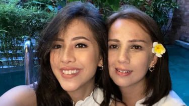 Unggahan Ibunda Adhisty Zara Disorot Sebelum Anaknya Umumkan Pernikahan dan Kehamilan