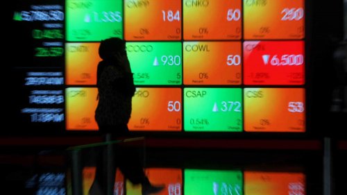 IHSG Rontok 18 Poin saat Sesi I, Saham MAPA hingga PNSE Hijau