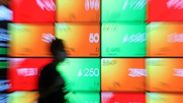 IHSG Anjlok Lebih dari 1 Persen ke Level 8.290, Intip 3 Saham Kinclong di Jajaran Top Gainers LQ45