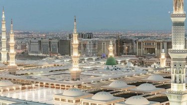Tangisan Misterius di Masjid yang Bikin Para Sahabat Tercengang, Ternyata Ada Cinta Mendalam pada Nabi Muhammad