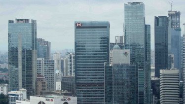 Emiten Big Caps Hadapi PR Besar Penuhi Aturan Free Float 15 Persen