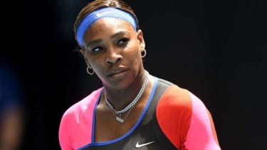 Gandeng Petenis Muda Victoria Mboko, Serena Williams Ukir Sejarah Comeback di Usia 44 Tahun