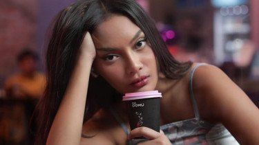Pria yang Hamili Erika Carlina Kirim Ancaman Lewat Fans, Begini Isinya