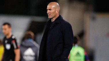Mantan Pelatih Real Madrid, Zinedine Zidane.