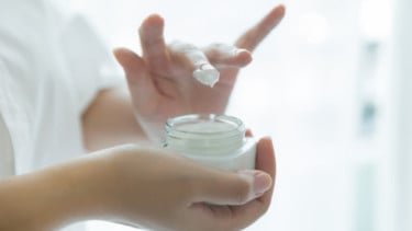 Top 5+ Ciri Produk Skincare Cuma Overclaim, Hati-hati Berbahaya!