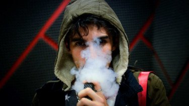 DPR: Larangan Vape Jangan Tergesa, Meski Ada Temuan Narkoba