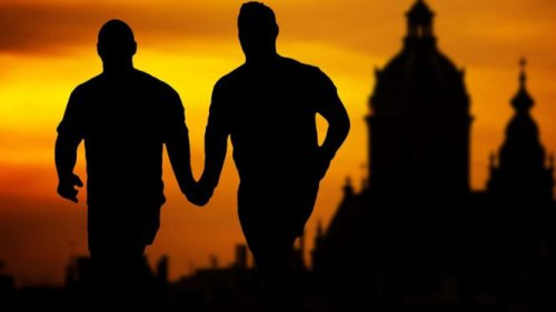 Geger! Polda Jatim Bongkar Jaringan Gay Online Beranggota 11 Ribu Orang