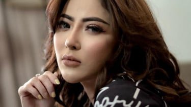 Bongkar Bukti Hubungan Gelapnya, Ayu Aulia Unggah Foto dari Bupati R