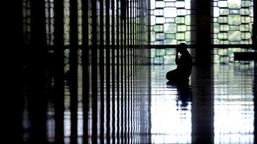 Puasa Ikut Pemerintah tapi Lebaran ke Muhammadiyah, Ada Risikonya