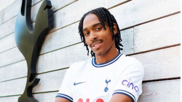 Profil Djed Spence, Pemain Muslim Pertama di Timnas Inggris