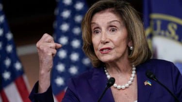 Nancy Pelosi Umumkan Pensiun Usai 40 Tahun di Kongres AS, Trump Girang!
