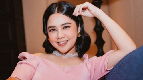Momen Ziva Magnolya Minta Air Minum Penggemar Jadi Sorotan, Netizen Puji Begini