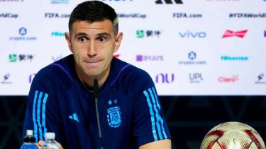 Suporter MU Pasti Kecewa, Bukan Emiliano Martinez yang Diboyong ke Old Trafford , Tapi Sosok Ini