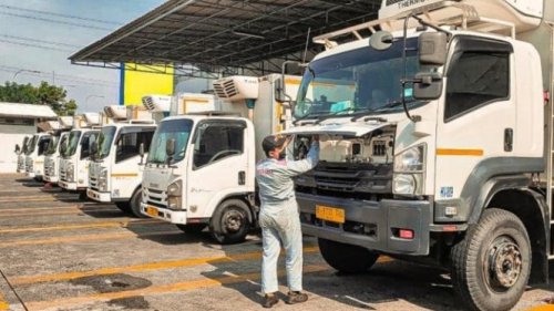 Indonesia to Set Upper and Lower Tariff Limits for Truck Drivers