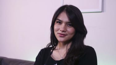 Davina Karamoy Dituding Jadi Perusak Rumah Tangga Orang, Ibunda: Kayak Gak Ada Laki-laki Lain Saja!