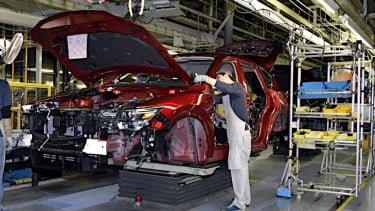 Rantai Pasok Terganggu, Harga Mobil Baru Bisa Naik