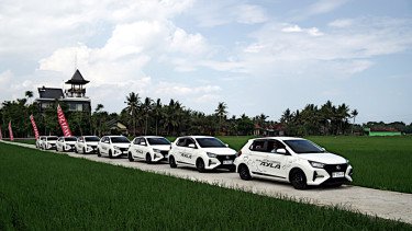 Mobil LCGC vs EV Diajak Jakarta&ndash;Surabaya, Mana yang Lebih Cepat dan Hemat?