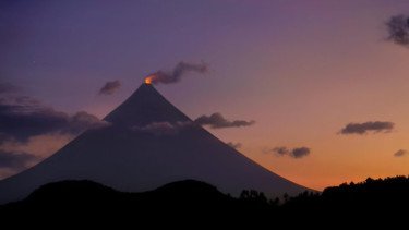 Gunung Api Mayon di Filipina Tunjukan Peningkatan Aktivitas, Gempa dan Getaran Vulkanik Puluhan Kali