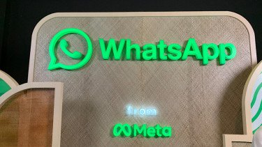 Anak-anak Tidak Bebas Main WhatsApp