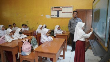 Kemendikdasmen Butuh Rp183,4 Triliun untuk Jalankan Putusan MK soal Sekolah Gratis