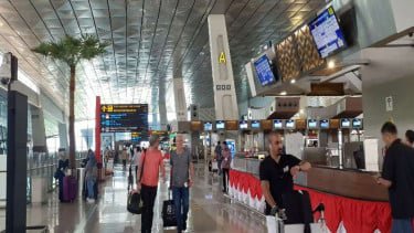 Bandara Soekarno-Hatta Pastikan Terminal Tetap Kondusif Meski Ada Cancel Penerbangan ke Timur Tengah
