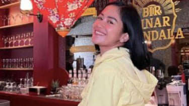 Farida Nurhan Jual Akun YouTube Rp10 Miliar, Penghasilan Anjlok Jadi Alasan Utama