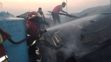 Gedung Gegana Kramat Kebakaran, Diduga Ulah Orang Tak Dikenal