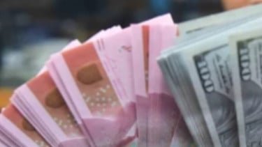 Rupiah Melemah Jadi Rp17.728 per Dolar AS, Analis Sebut karena Euforia Ini
