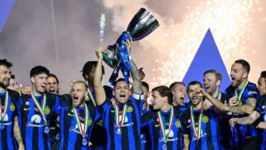 Perbandingan Trofi AC Milan vs Inter Milan: Rossoneri Menang Internasional, La Beneamata Jagoan Domestik