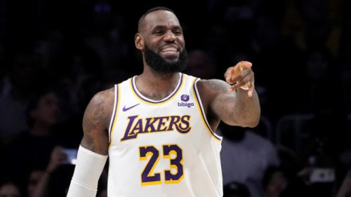 LeBron James Pastikan Cedera Lutut Membaik, Targetkan Pulih 100 Persen untuk Musim Baru