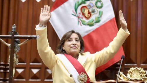 Peru Memanas! Presiden Dina Boluarte Dimakzulkan Parlemen