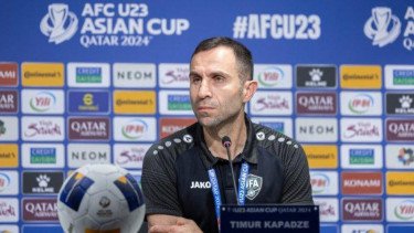 Pelatih Timnas Uzbekistan Timur Kapadze