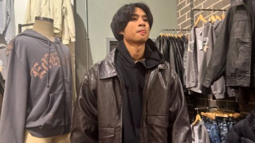 Momen Devano Nonton Penampilan Live No Na di HITC Los Angeles Tuai Sorotan