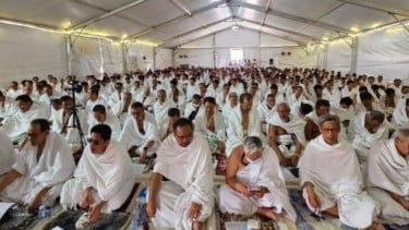 Penyakit Meningokokus Intai Jemaah Haji dan Umrah, Kemenkes Wajibkan Vaksin Ini untuk Cegah Tertular