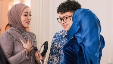 Sambil Menangis, Angelina Sondakh Ungkap Perkataan 'Mengiris' Sang Putra Hingga Dihantui Rasa Bersalah