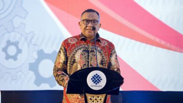 Soal PHK Massal, Wamenaker Imbau Produsen Ban Michelin Buka Dialog Bipartit dengan Karyawan
