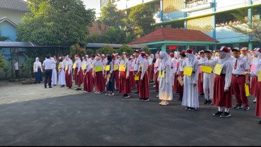 Pemerintah Terbitkan SE Ayah Antar Anak di Hari Pertama Sekolah, ASN Wajib Ikut!